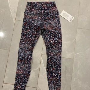 Align HR pants 28”